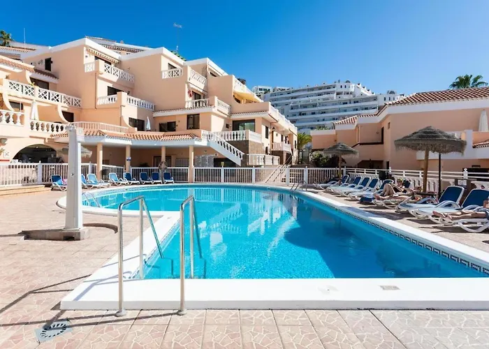 דירה Paradise Seaview אדחה