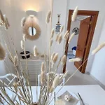 Paradise Seaview Apartment