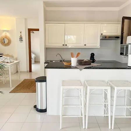 Paradise Seaview Apartamento *